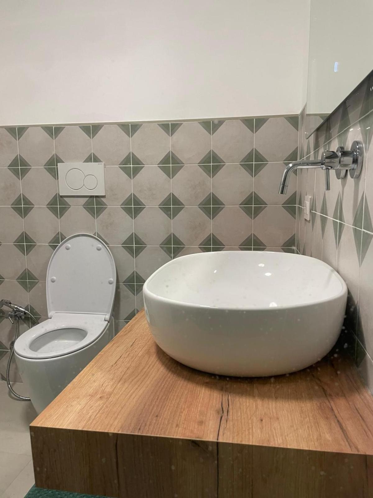 Bed & Breakfast Rch Roman Central House Buitenkant foto