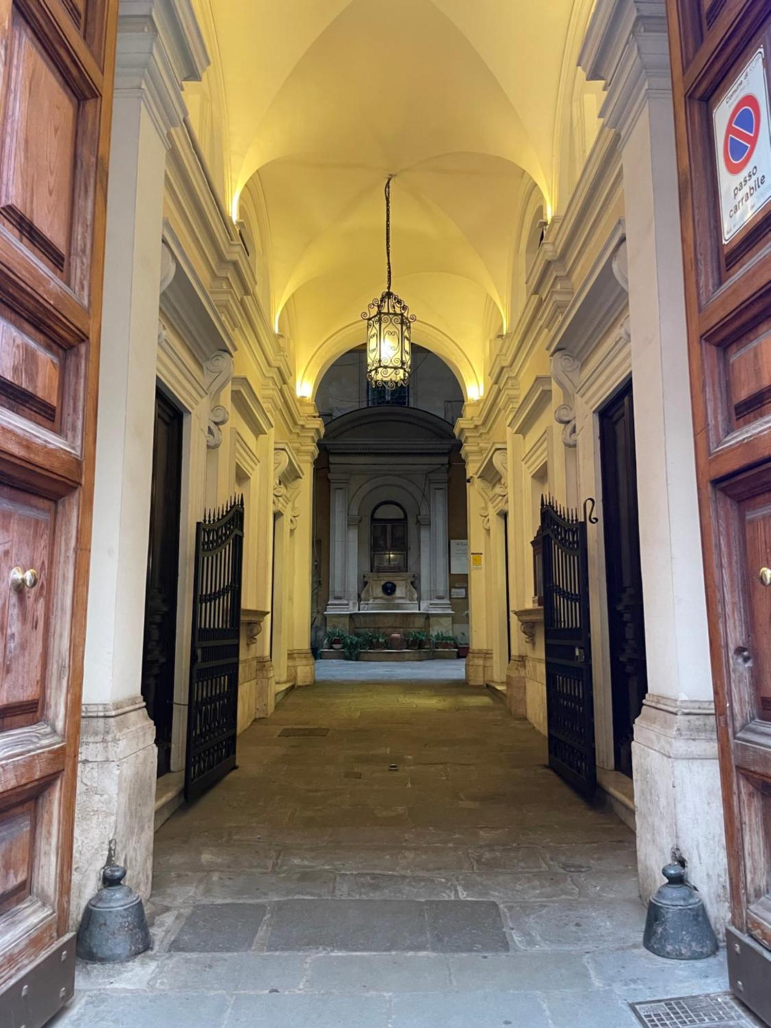 Bed & Breakfast Rch Roman Central House Buitenkant foto